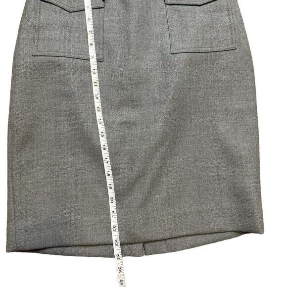 J. Crew Earthy Gray  100% Wool Front Zip Pocket Detail Pencil Skirt Size 12P - Picture 7 of 9